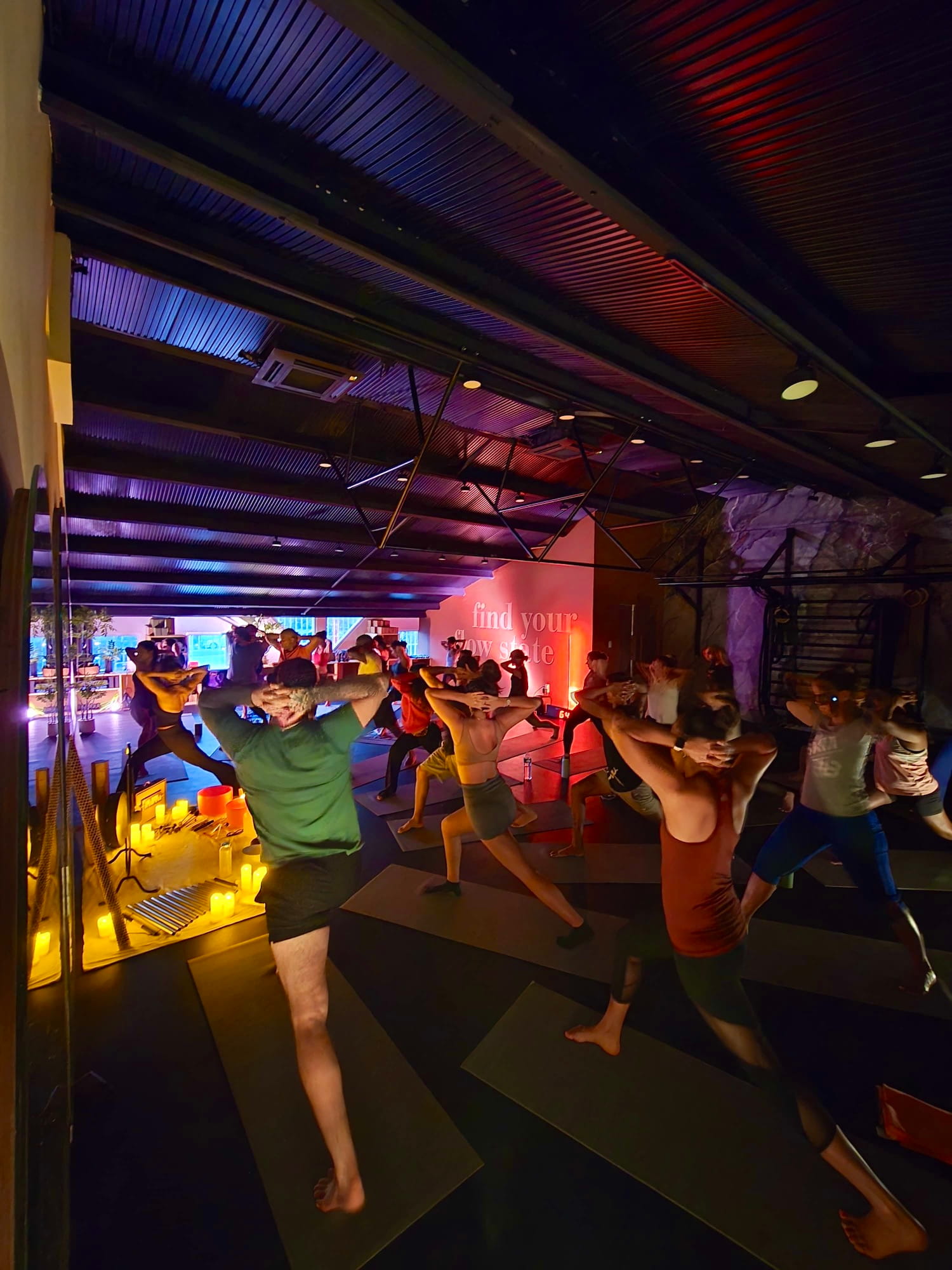 Yoga Lova Lova studio Ryu SXM